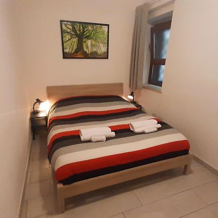 Comfy&Cozy Flat In Fiumicino Center Apartment Luaran gambar